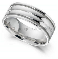 patterned wedding ring